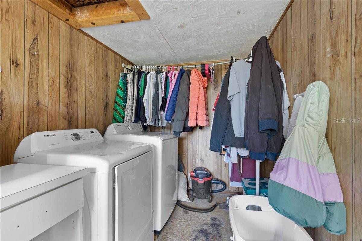 GC535692 Property Photo