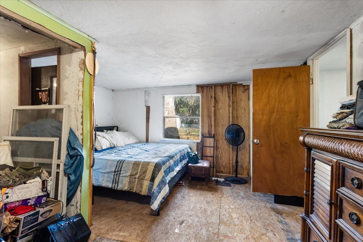 GC535692 Property Photo