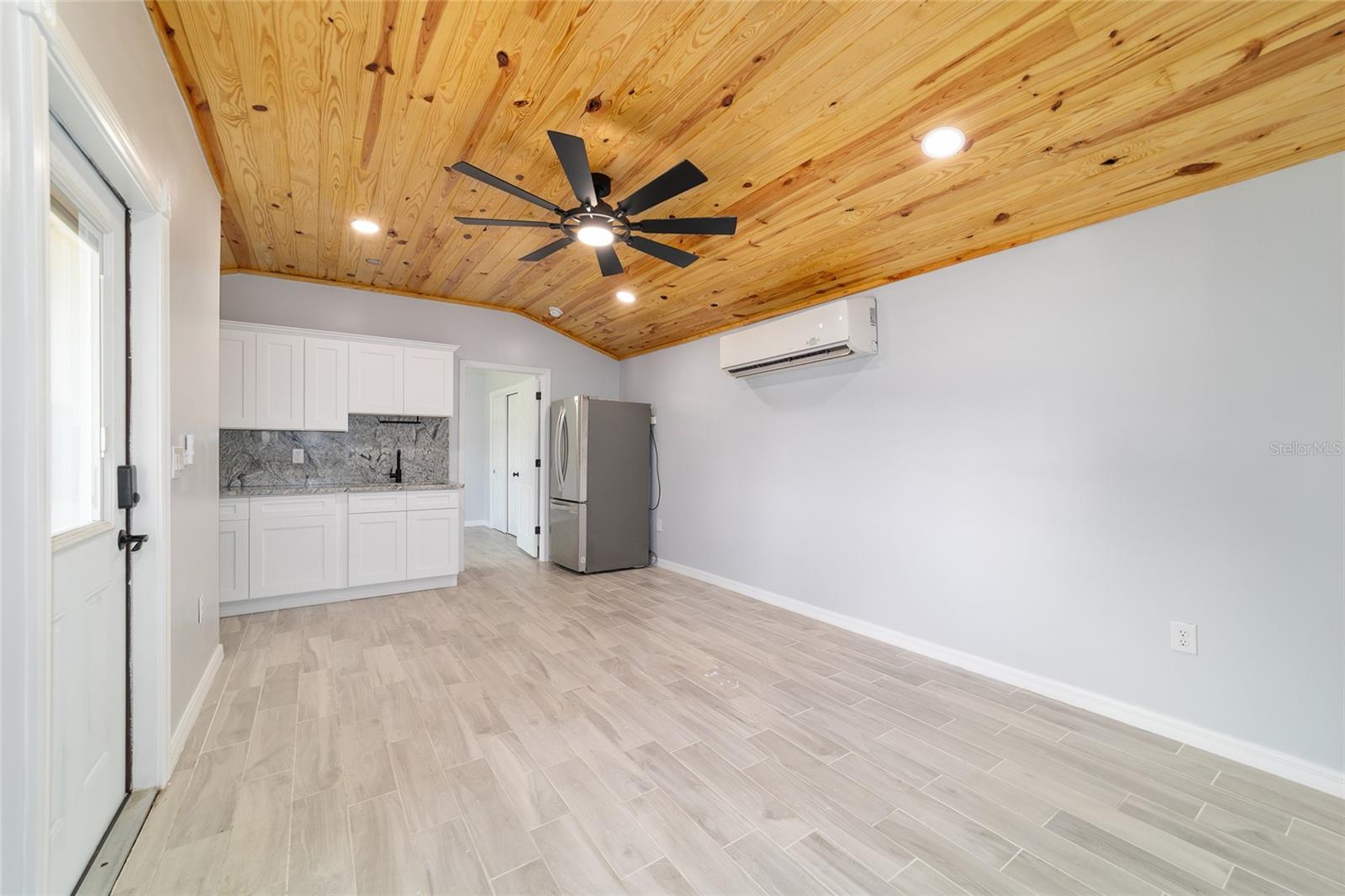 OM714267 Property Photo