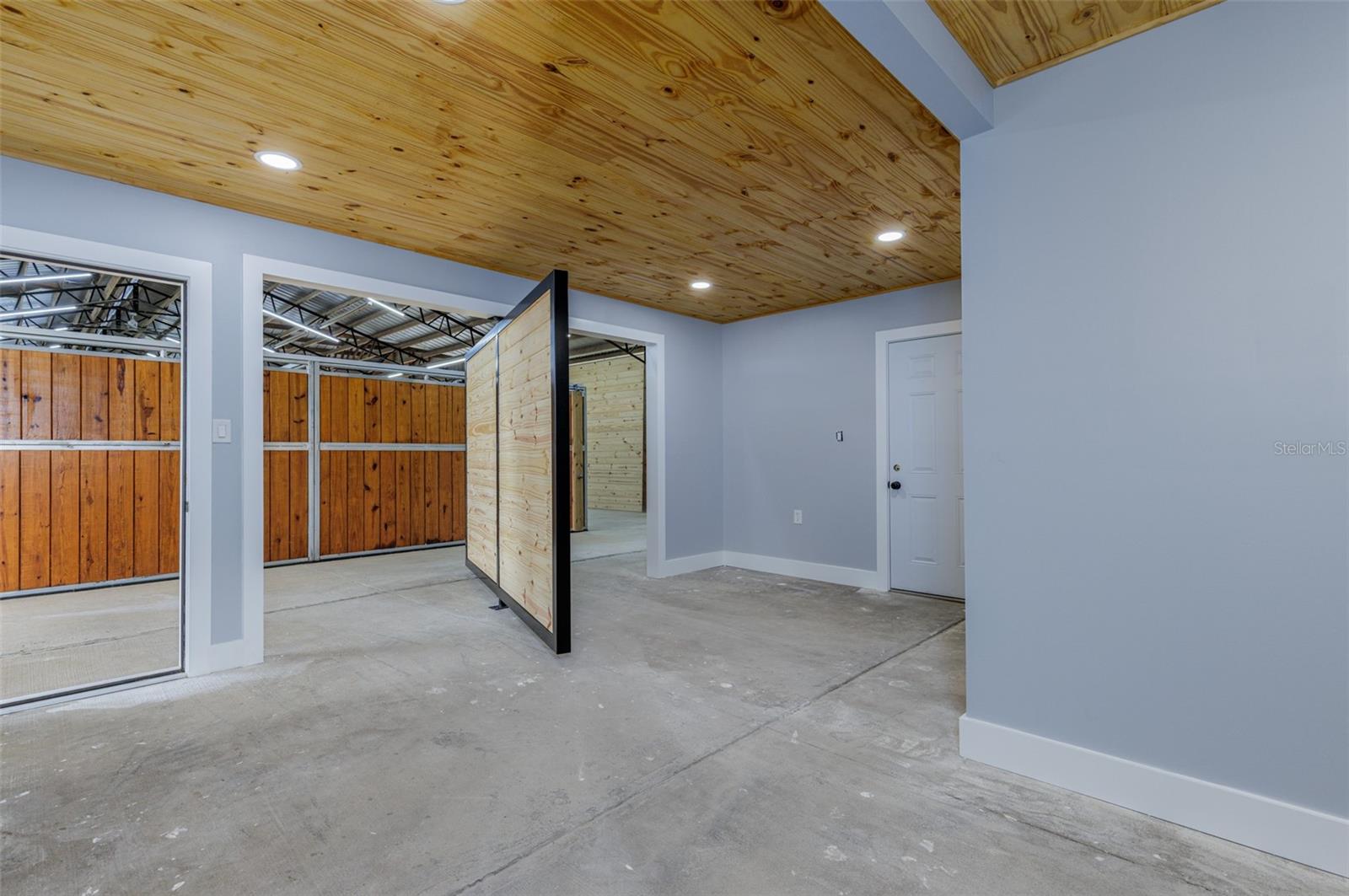 OM714267 Property Photo