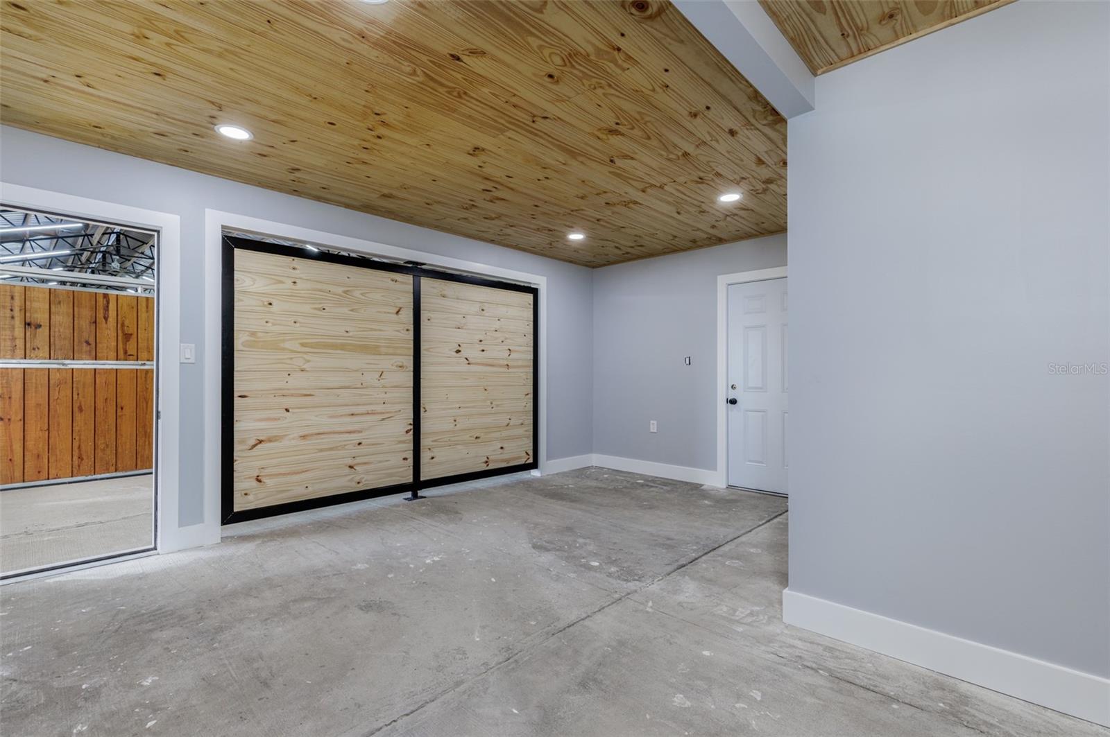 OM714267 Property Photo