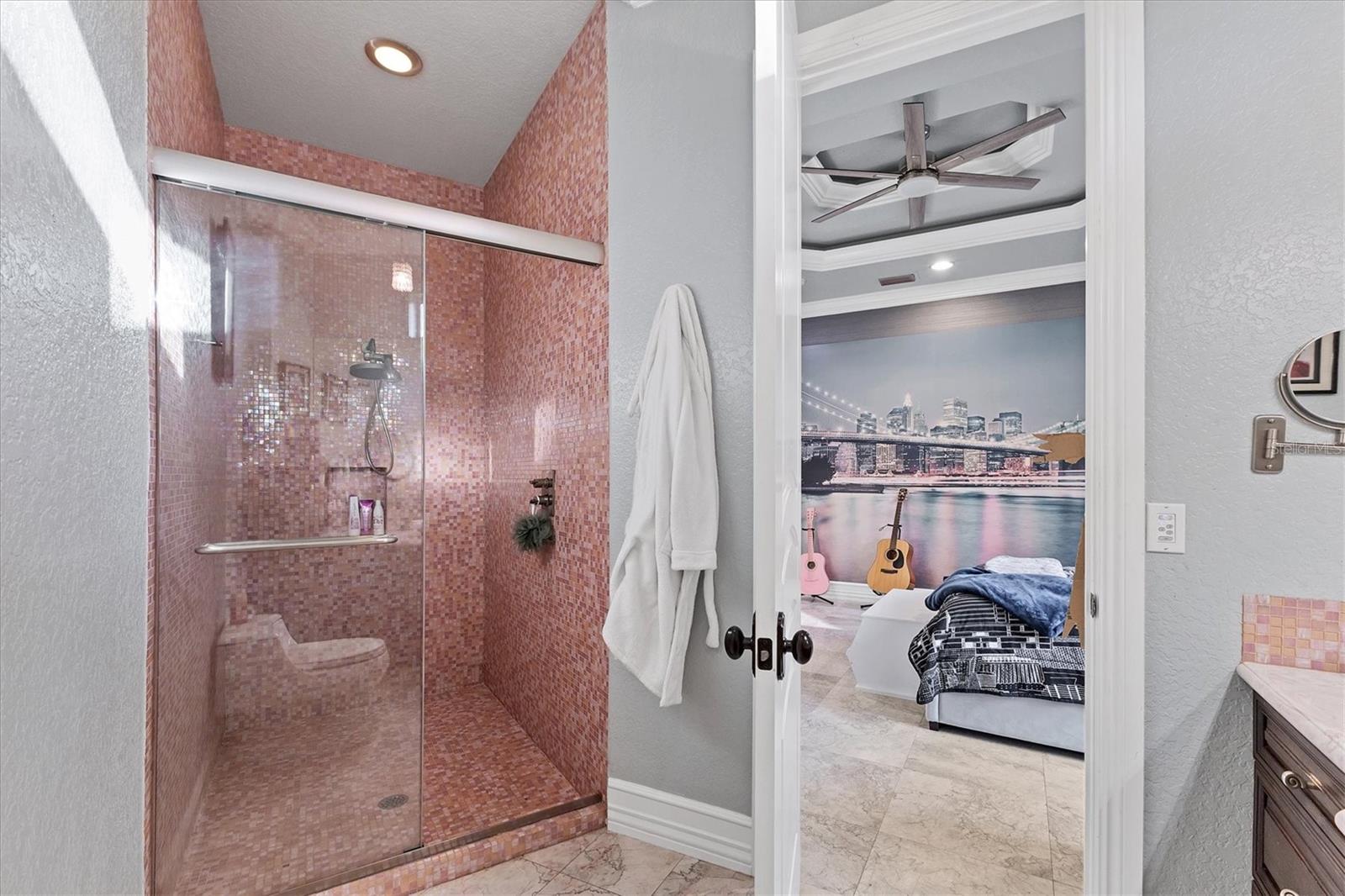 N6141703 Property Photo