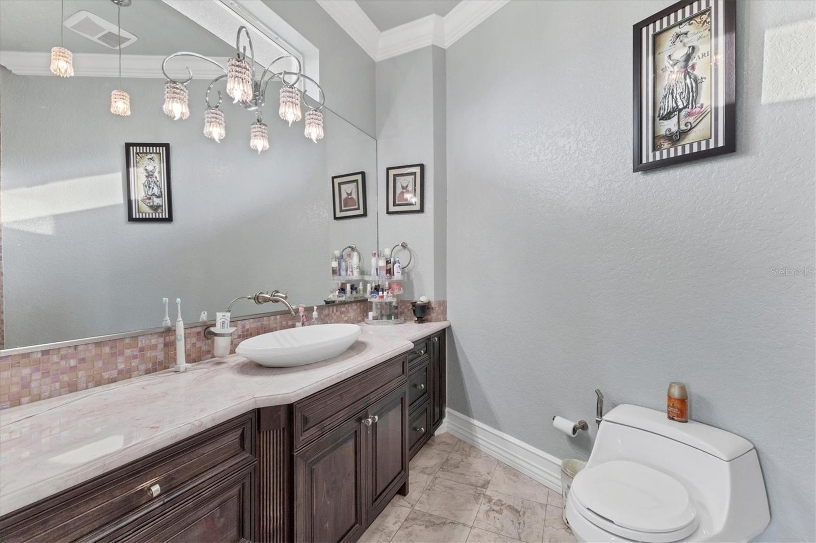 N6141703 Property Photo