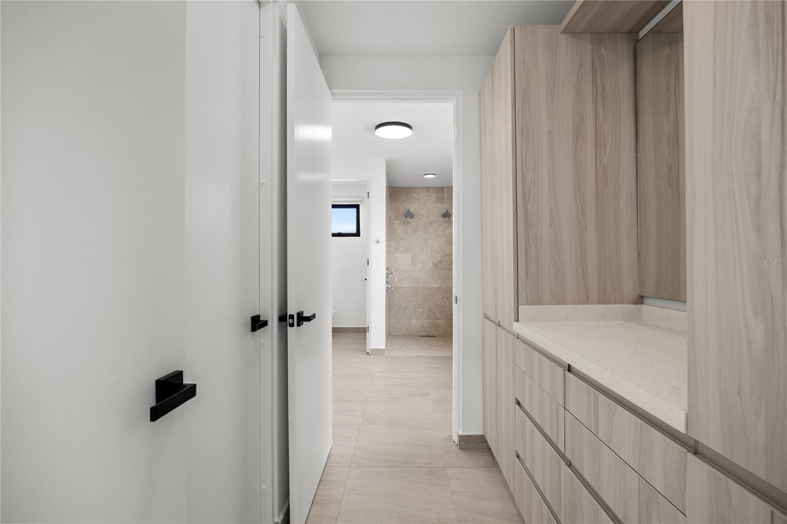 PR9117641 Property Photo