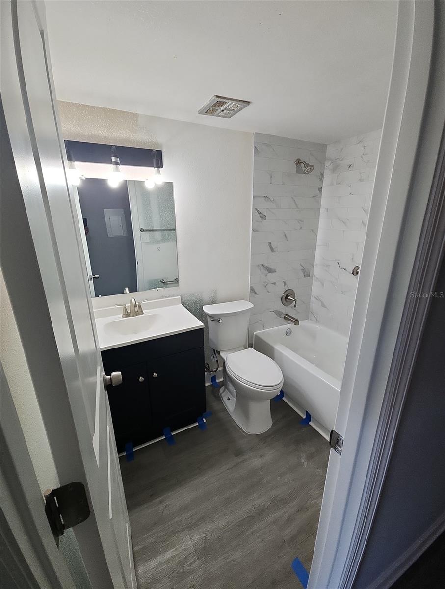 TB8451868 Property Photo