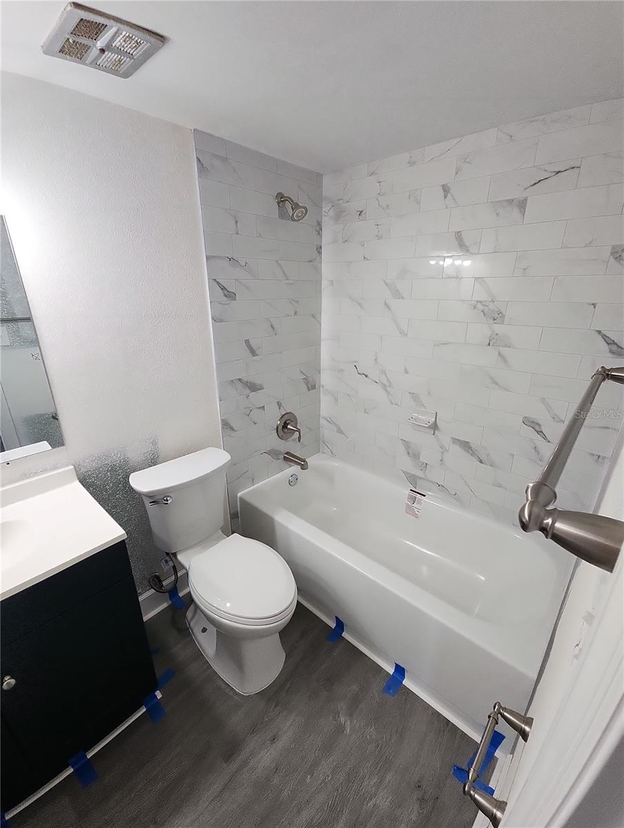 TB8451868 Property Photo