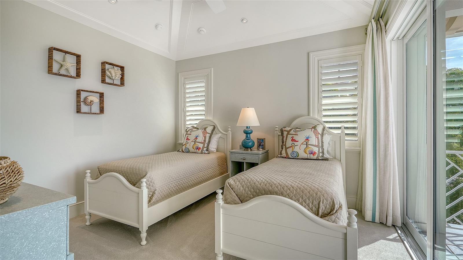 A4673495 Property Photo