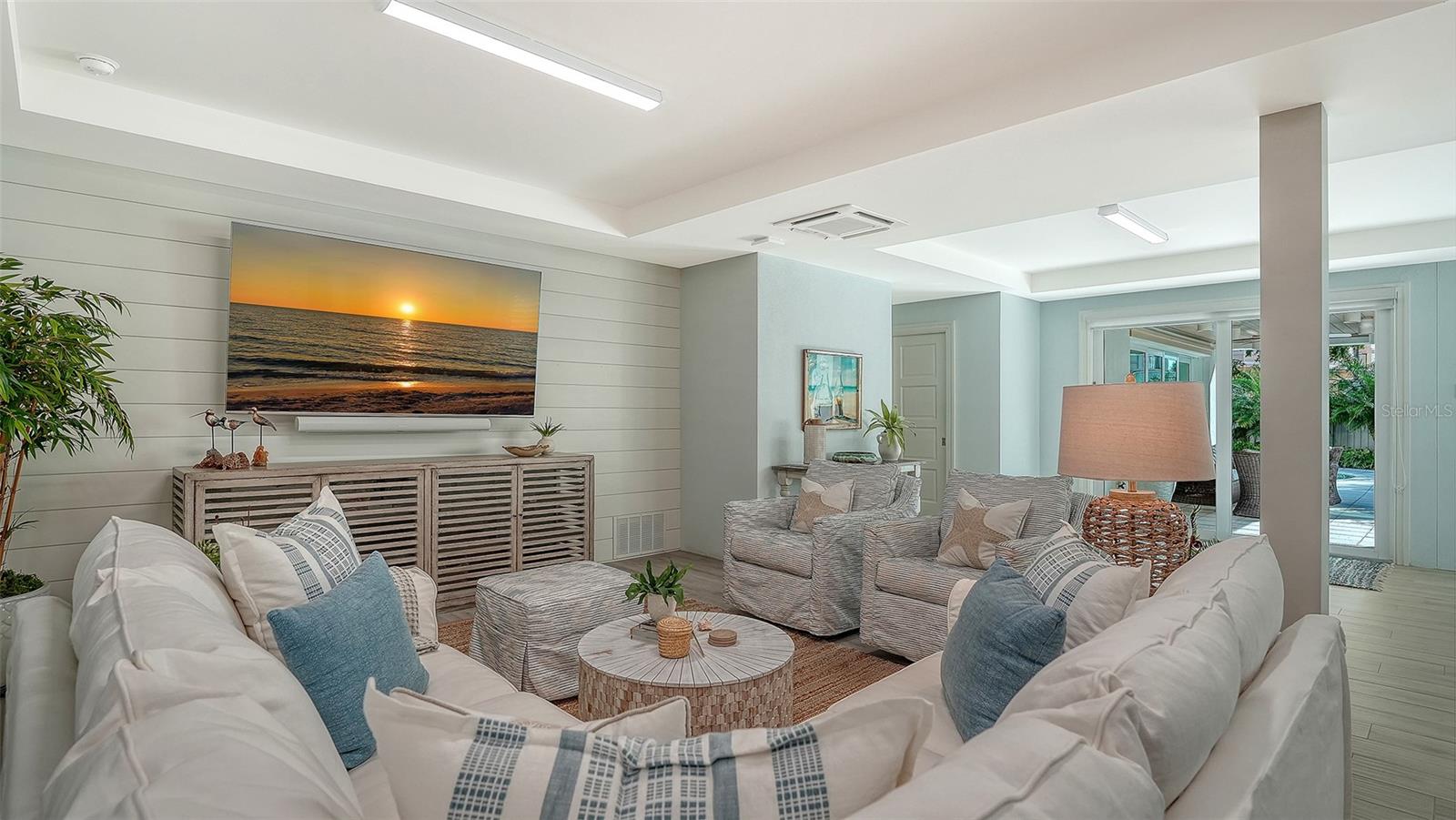 A4673495 Property Photo