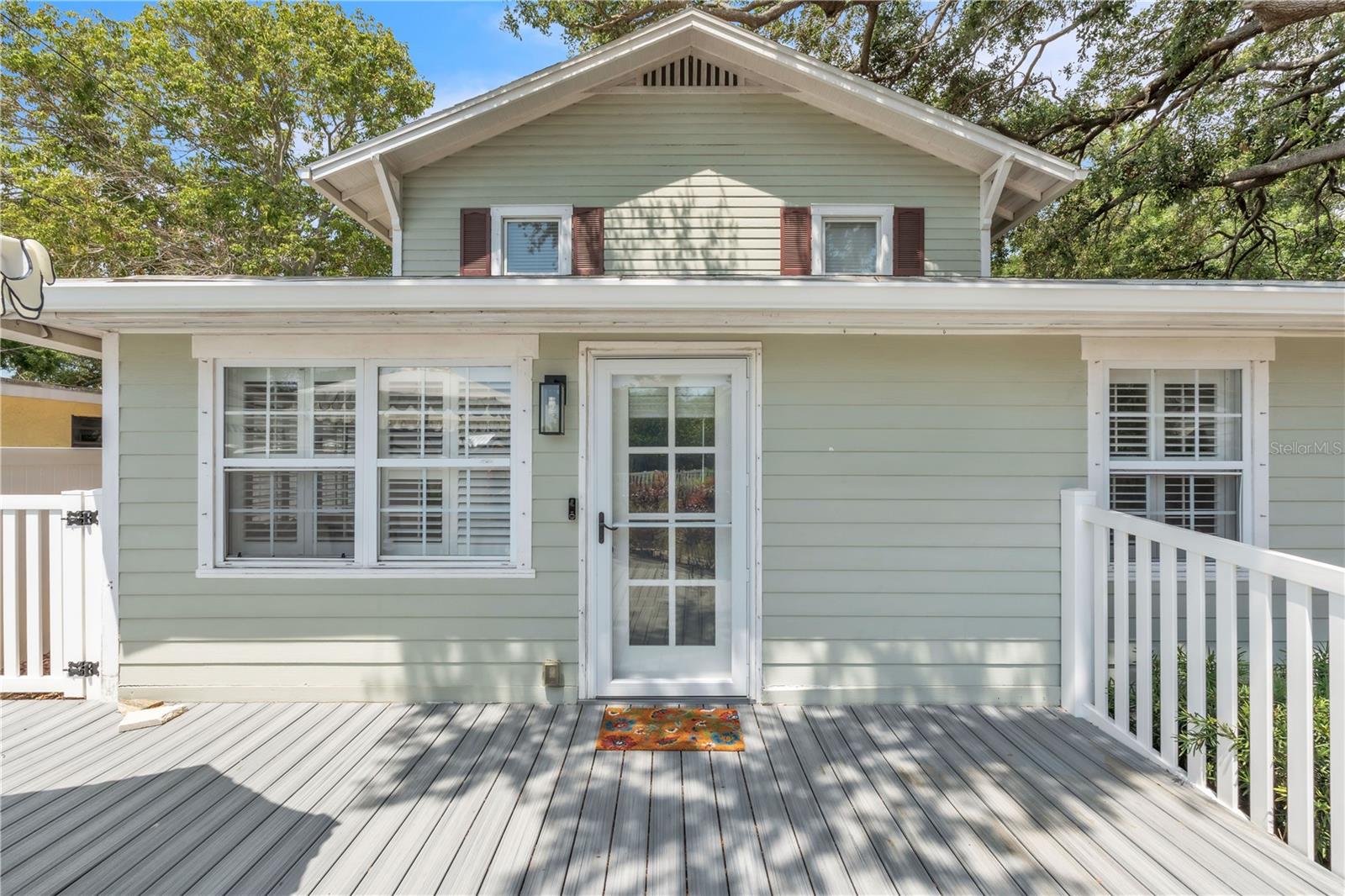 TB8451913 Property Photo