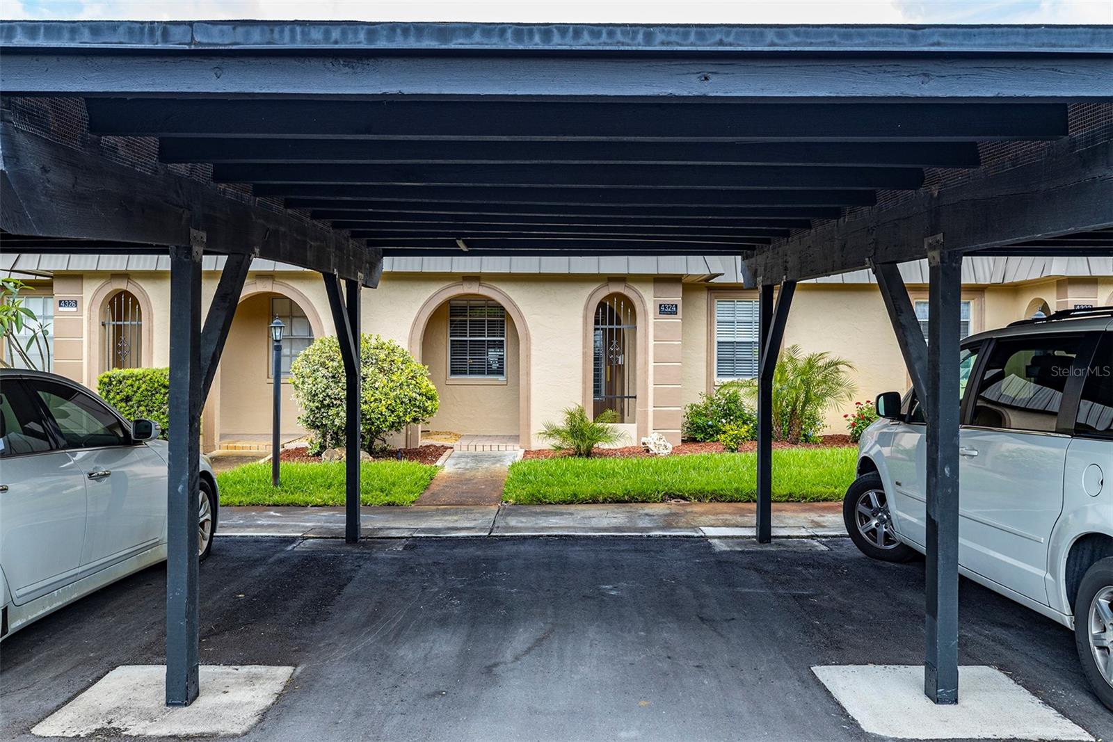 TB8451917 Property Photo