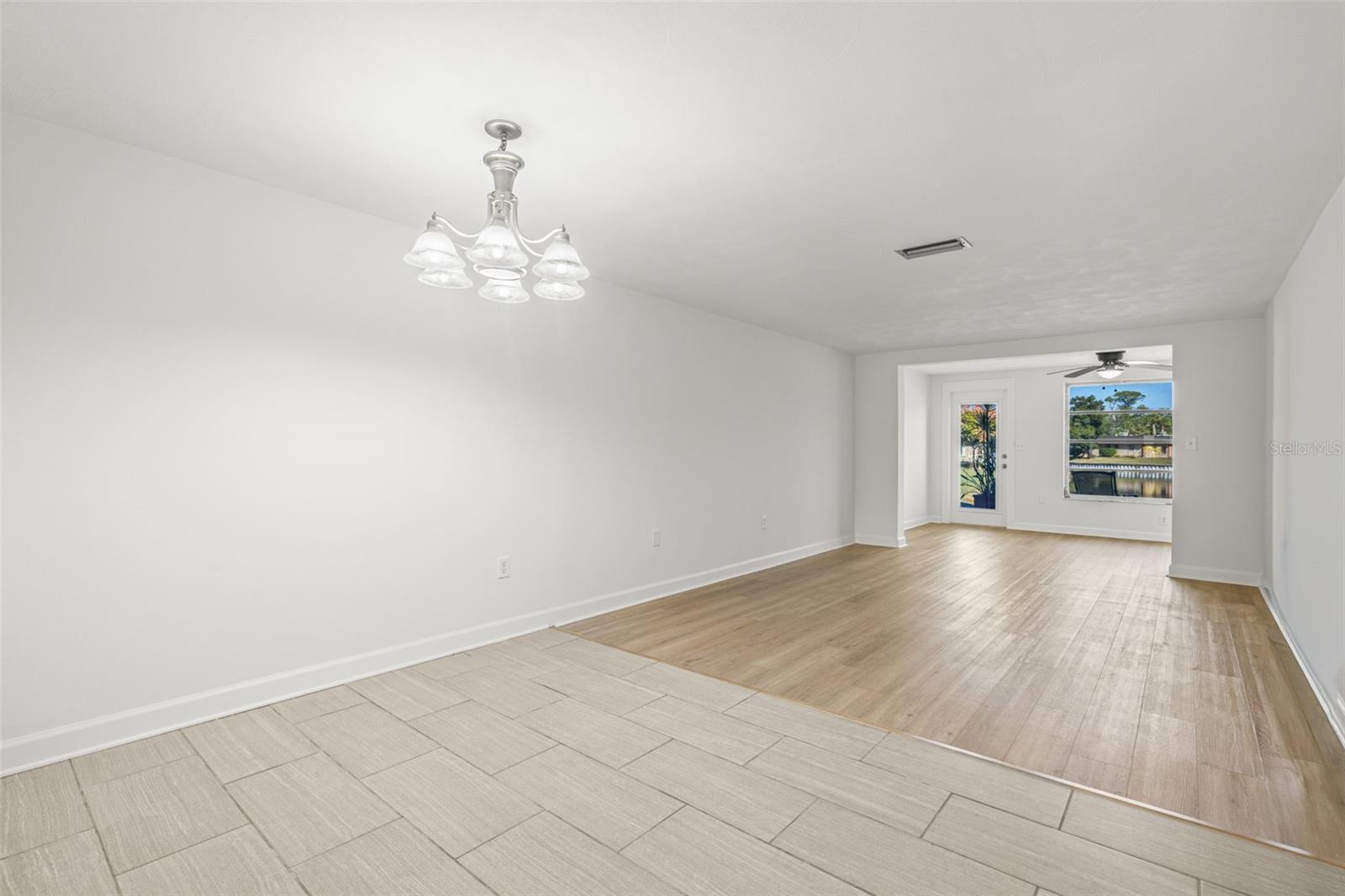 TB8451917 Property Photo