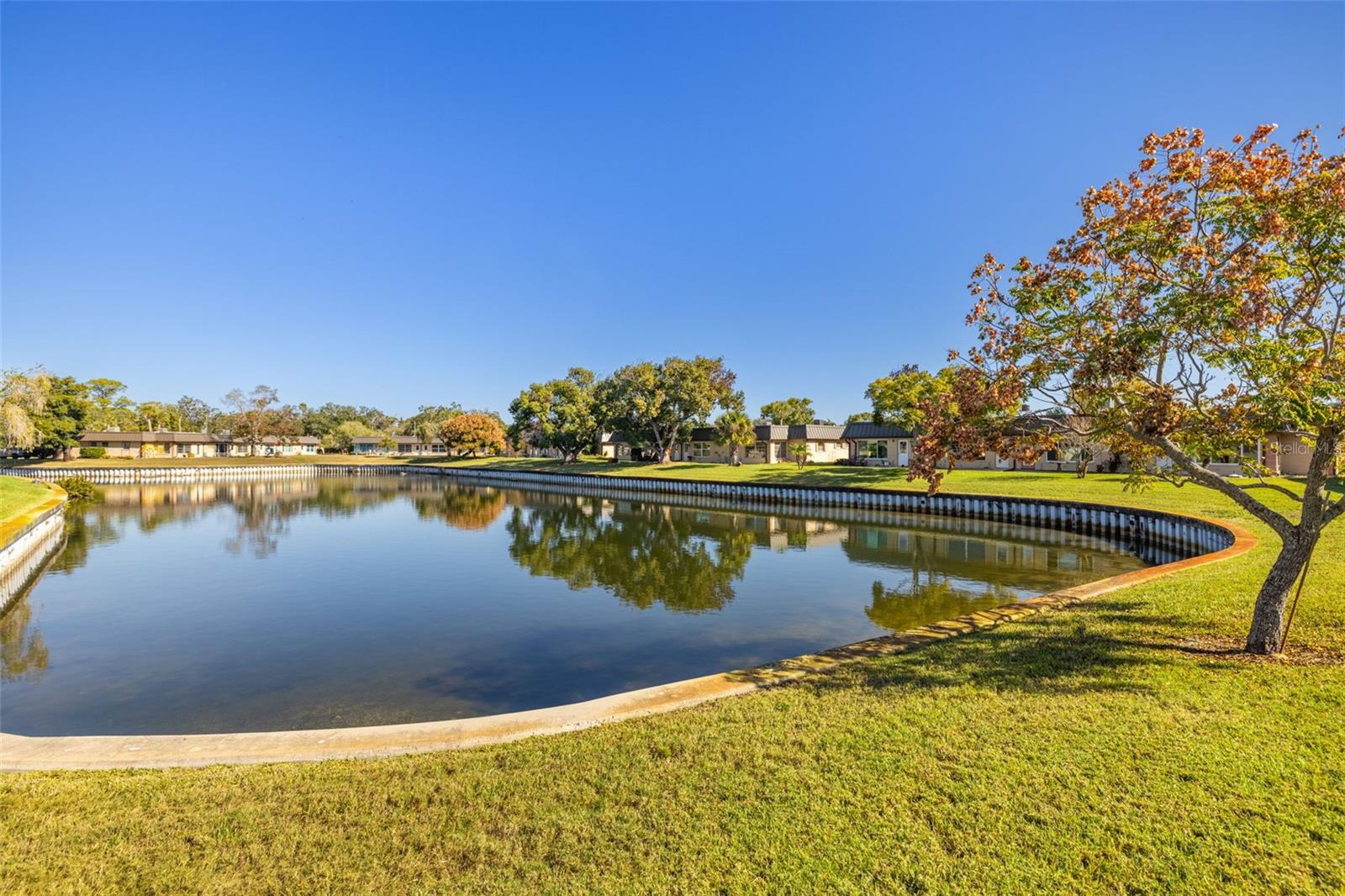 TB8451917 Property Photo