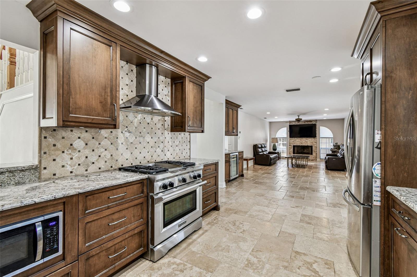 Kitchen Aid gas range