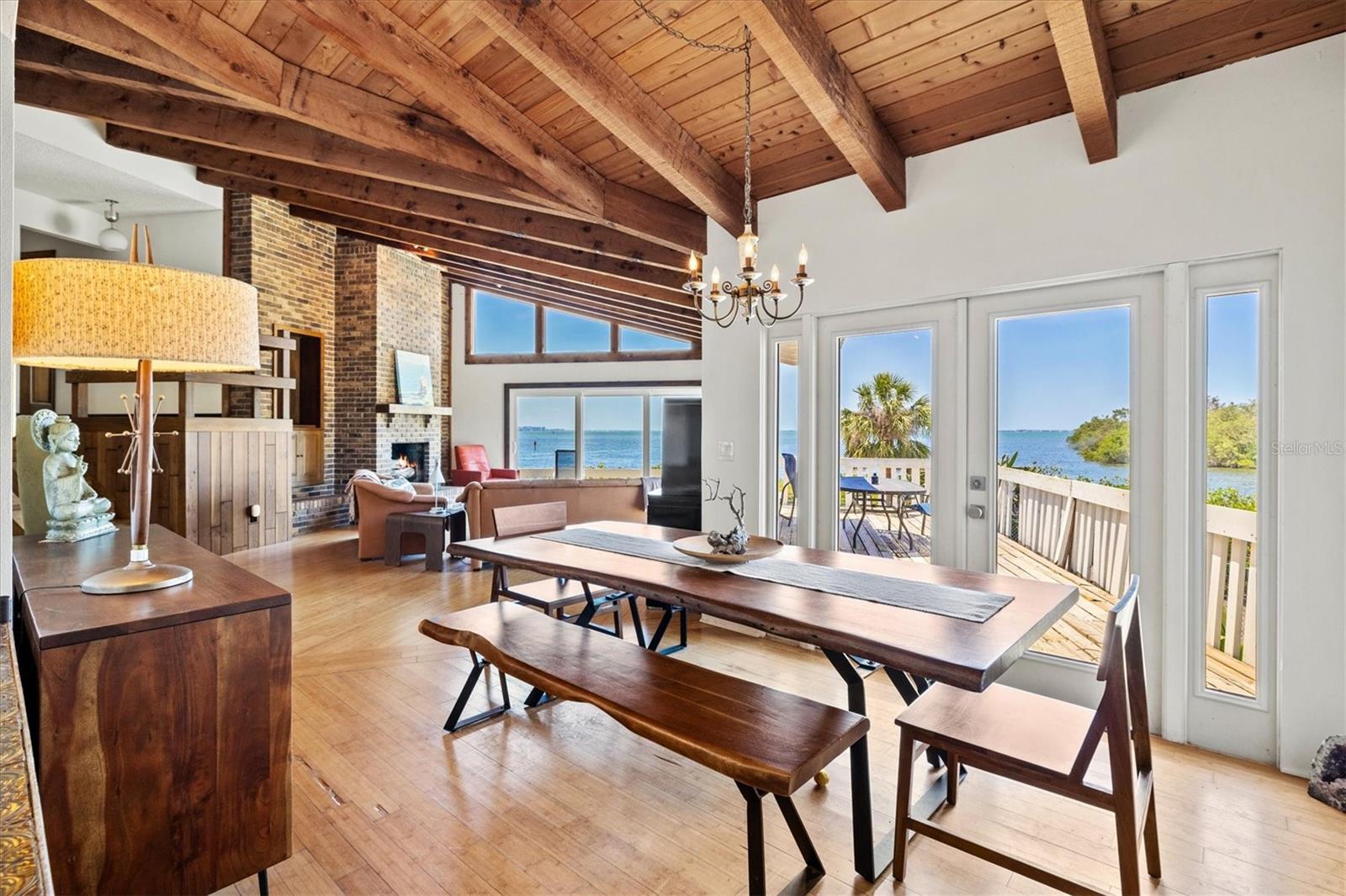 A4673536 Property Photo