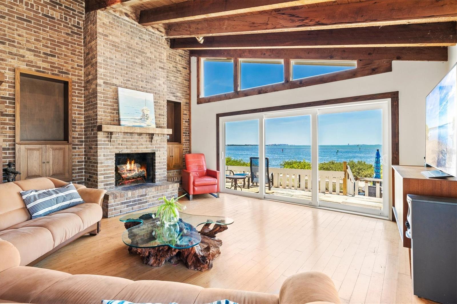 A4673536 Property Photo