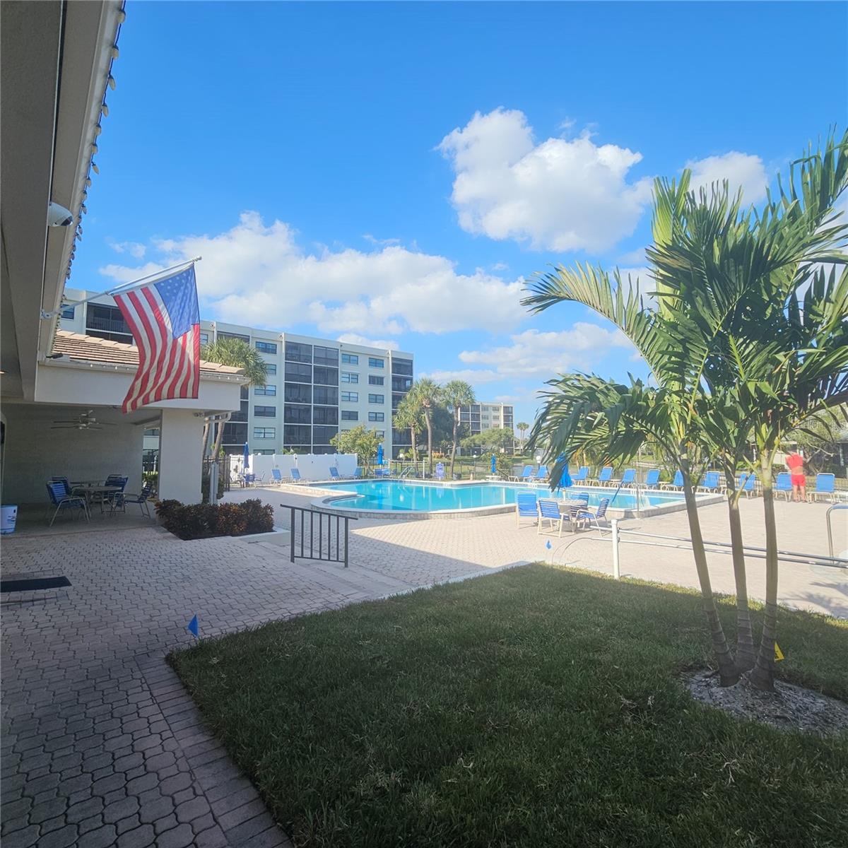 Pasadena Cove Pool