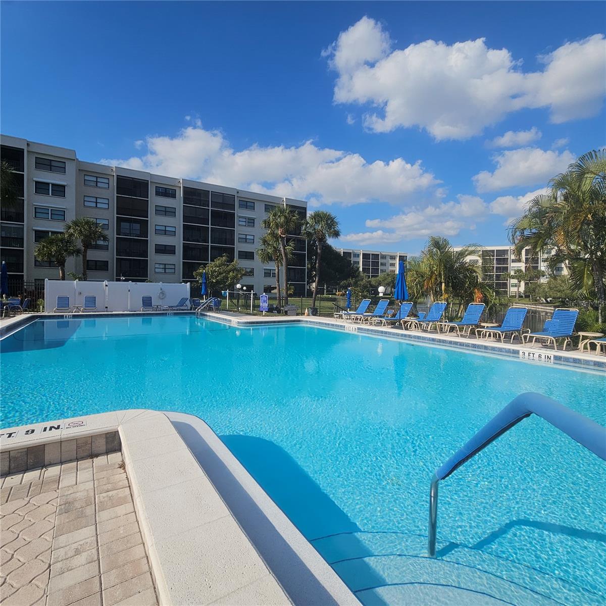 Pasadena Cove Pool