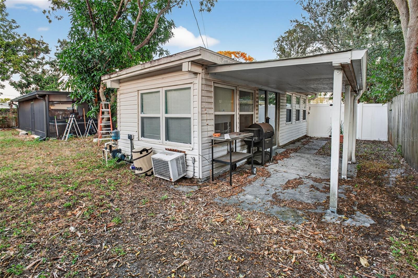 7800 11th St, St Petersburg, FL 33702