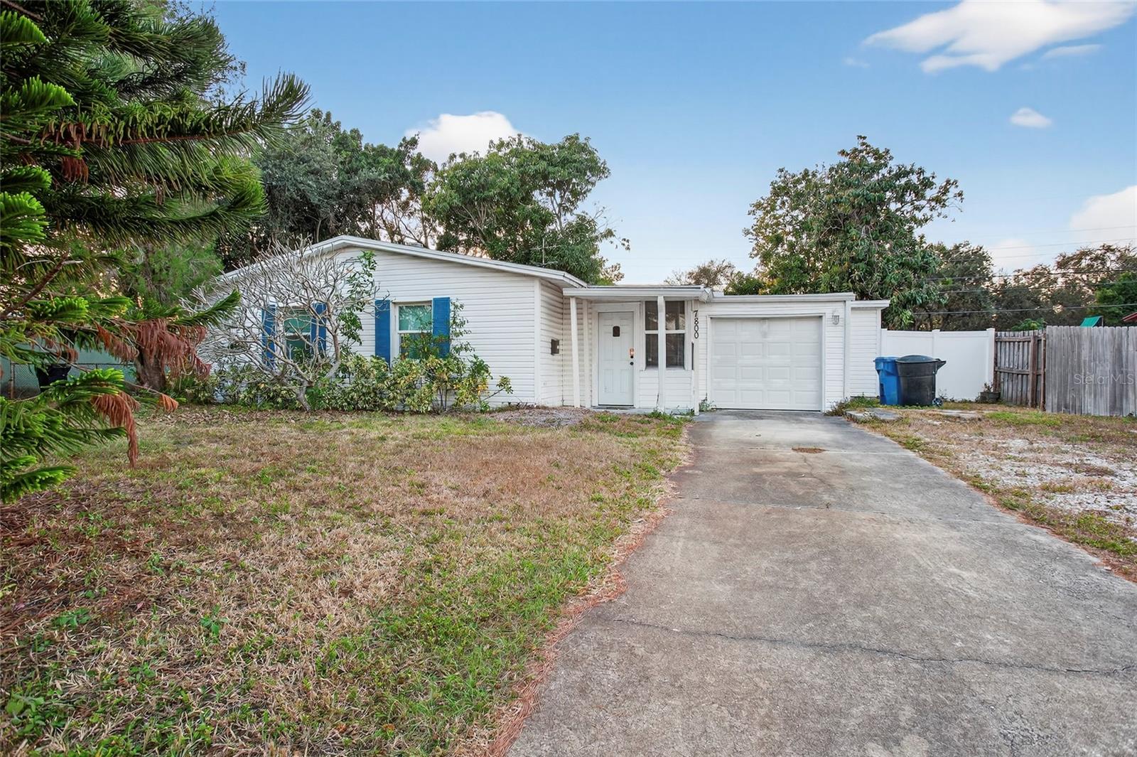7800 11th St, St Petersburg, FL 33702