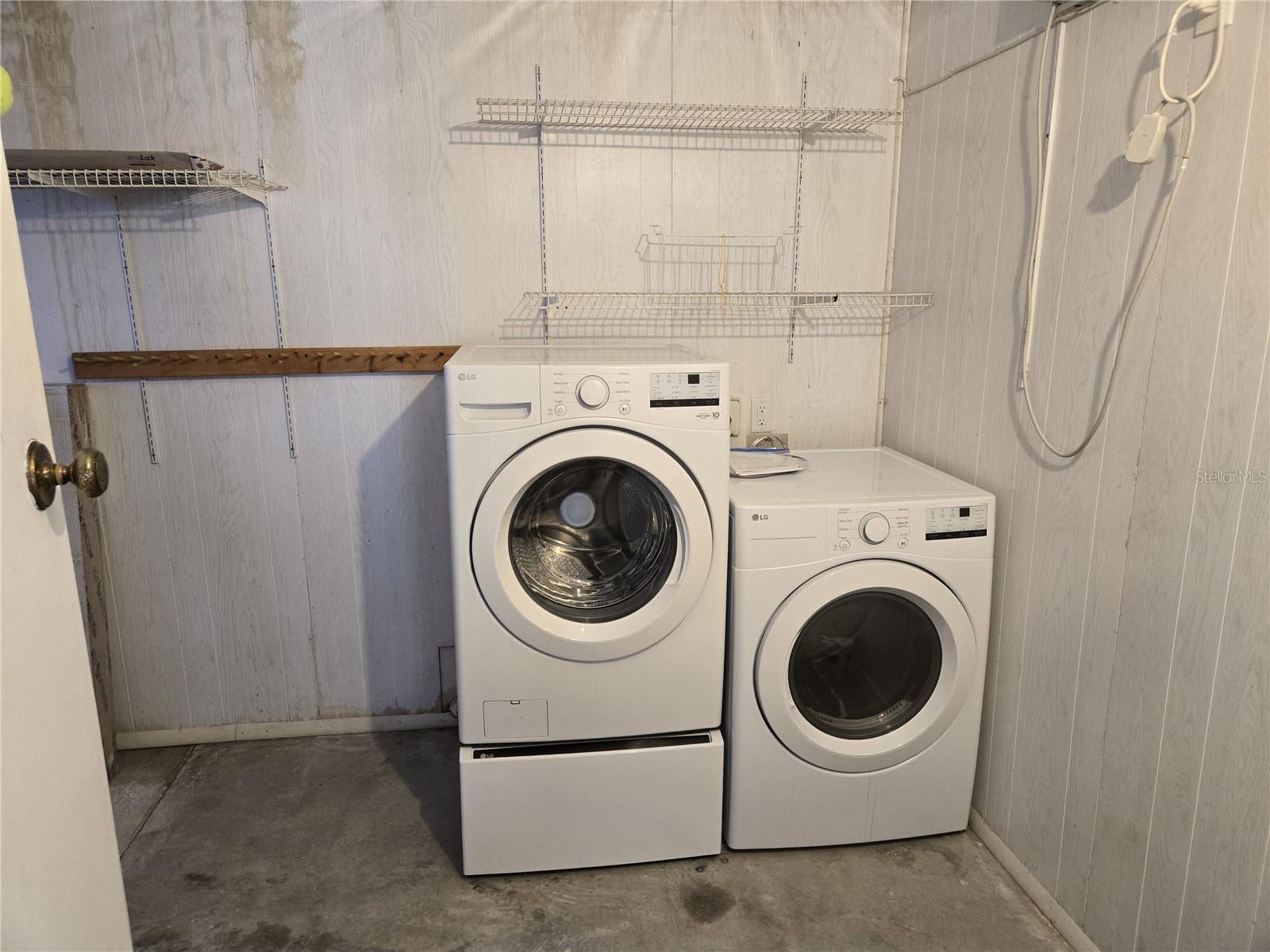 O6363756 Property Photo