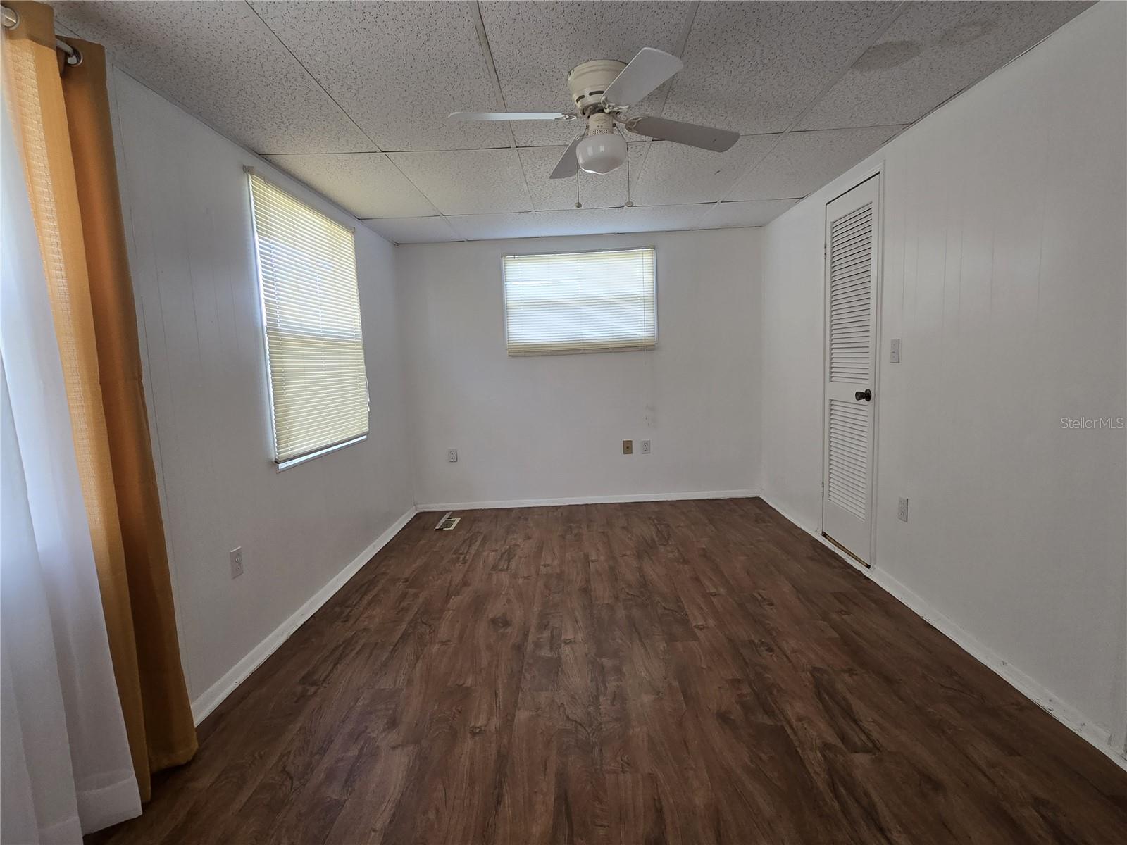 O6363756 Property Photo