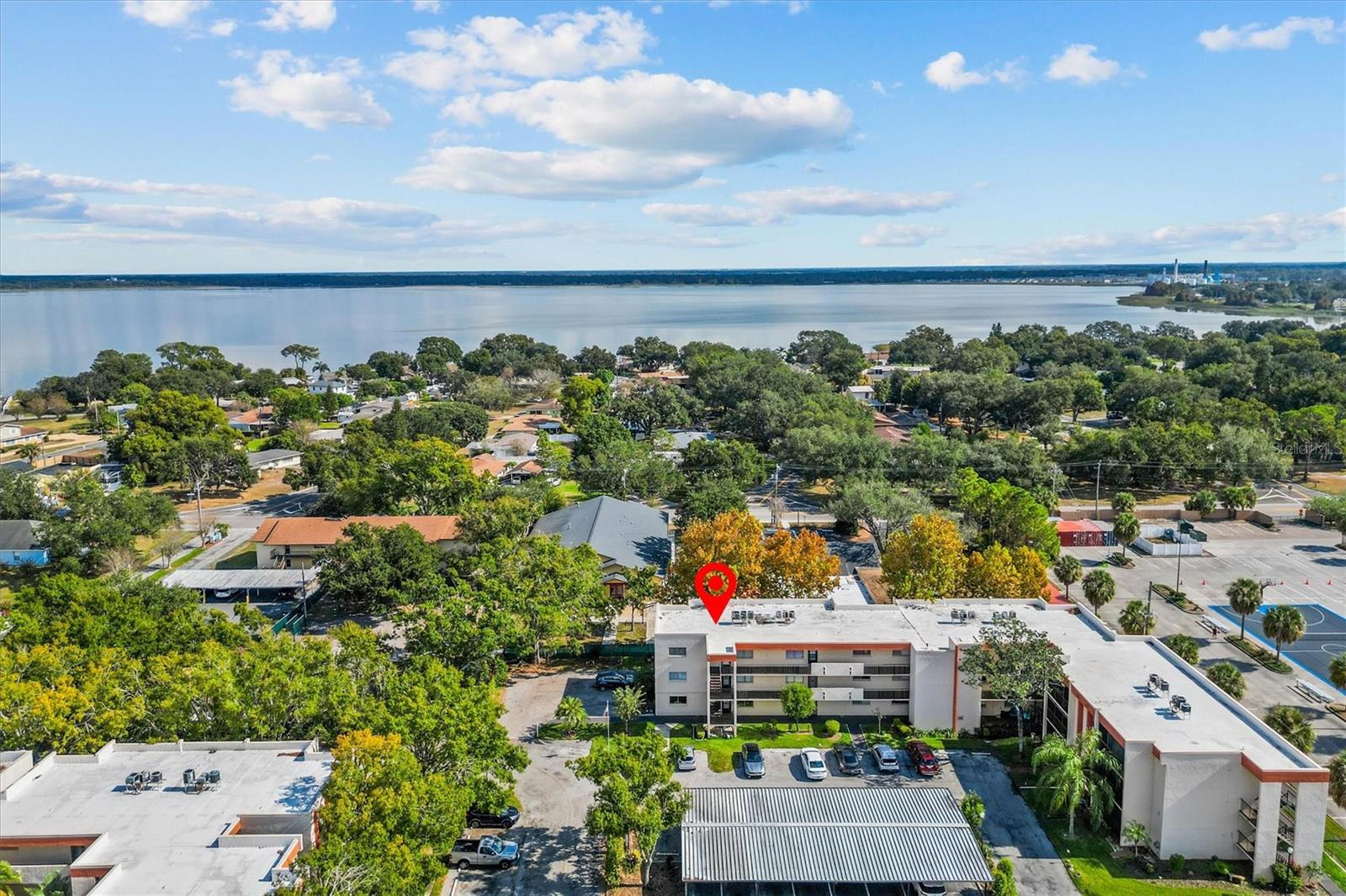 P4937161 Property Photo