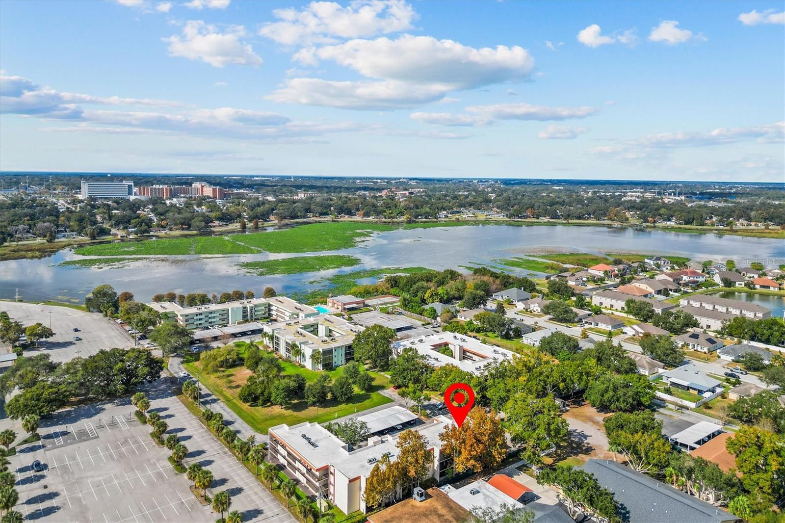 P4937161 Property Photo