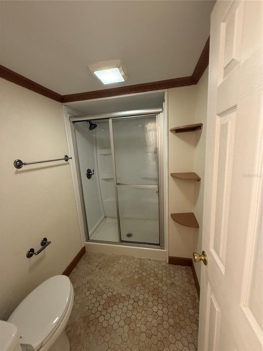 P4937161 Property Photo