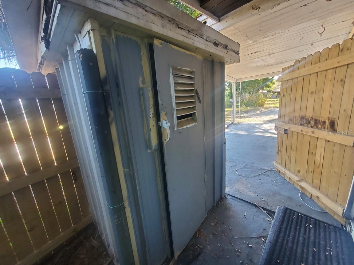 TB8452153 Property Photo