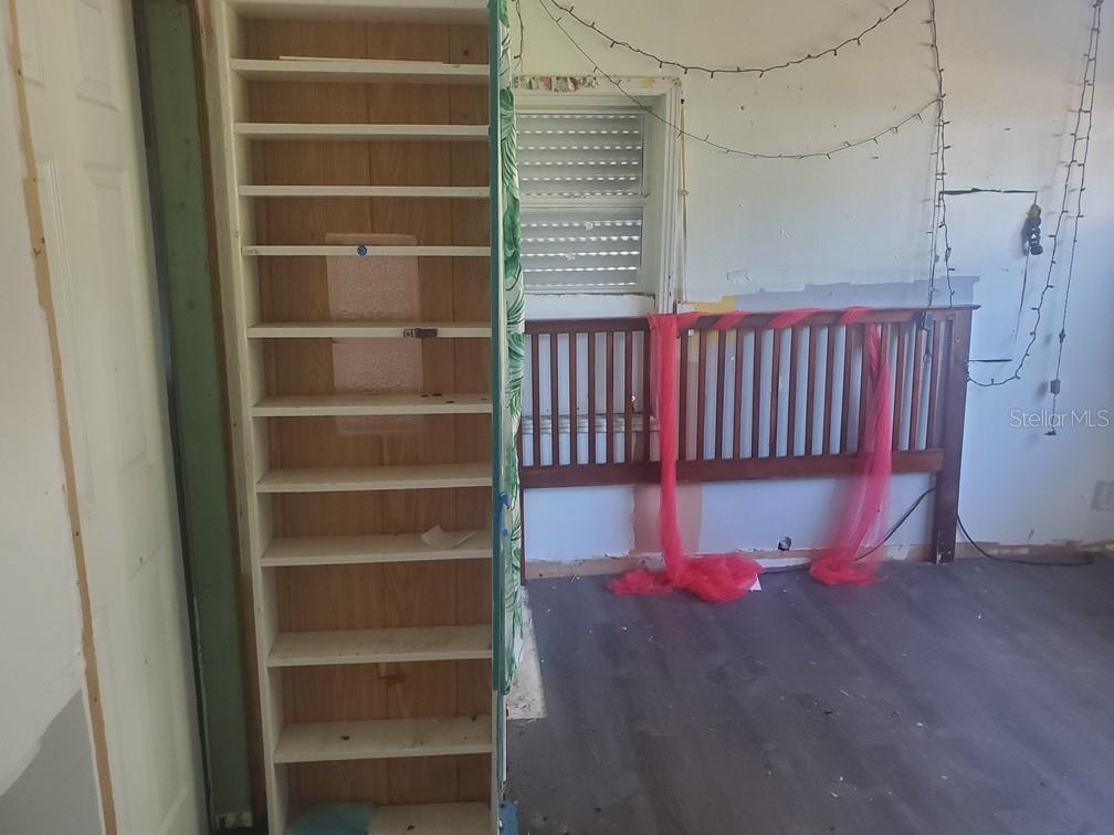 TB8452153 Property Photo