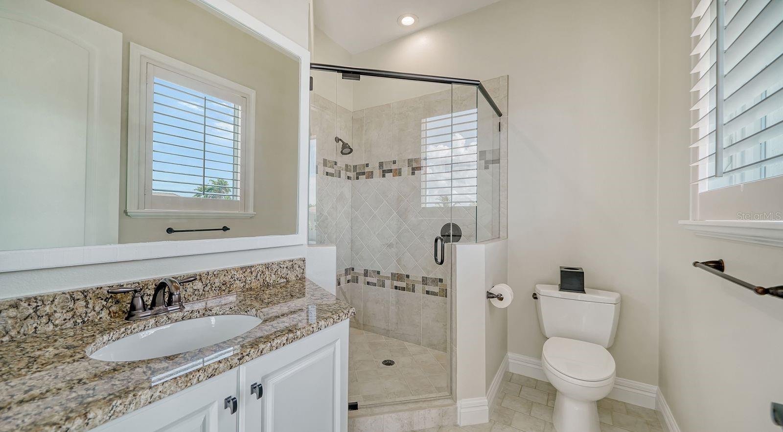 A4673592 Property Photo