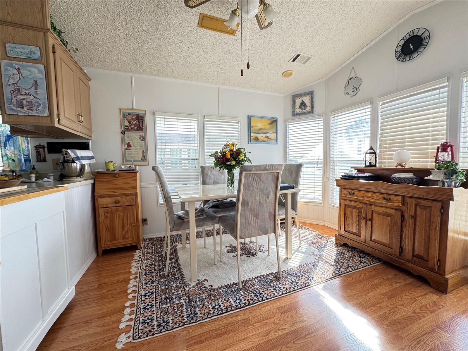 TB8452197 Property Photo