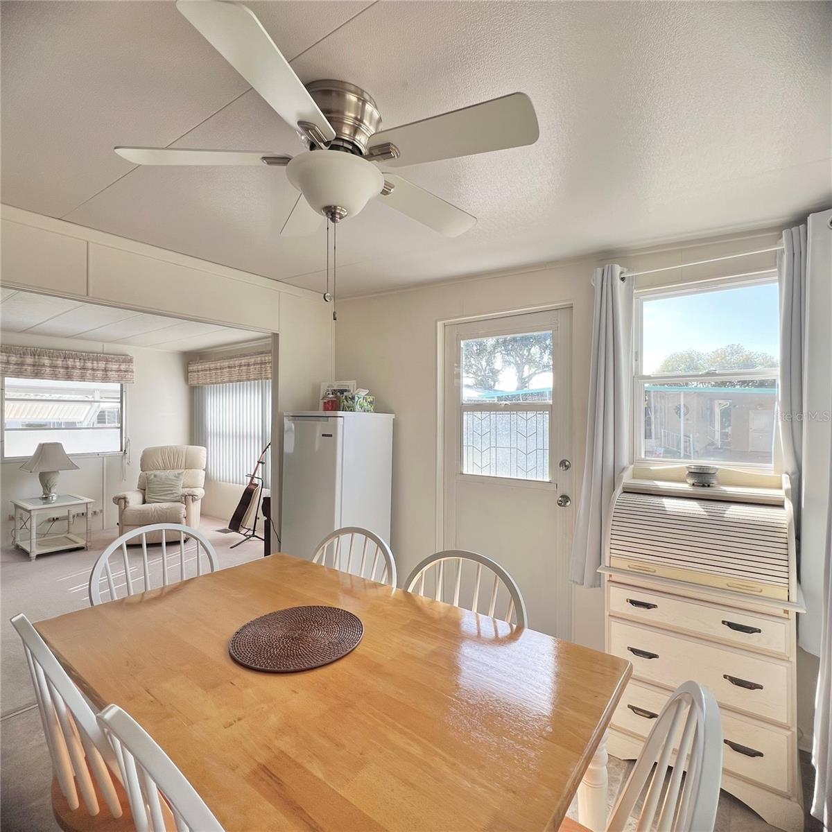 TB8452219 Property Photo