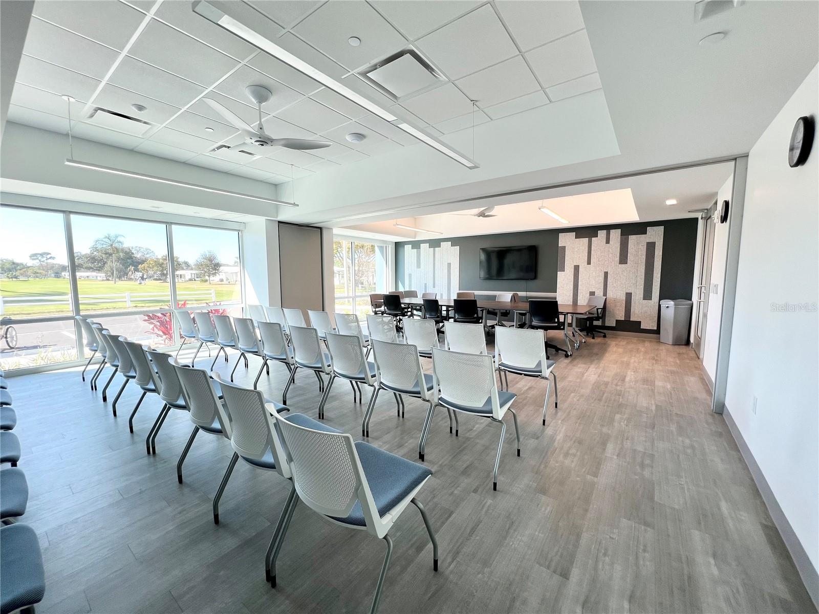 TB8452219 Property Photo