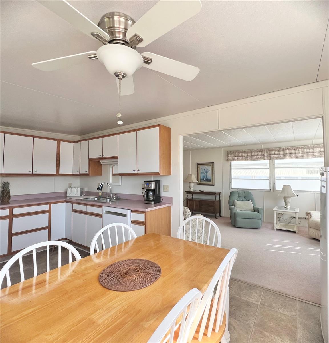 TB8452219 Property Photo