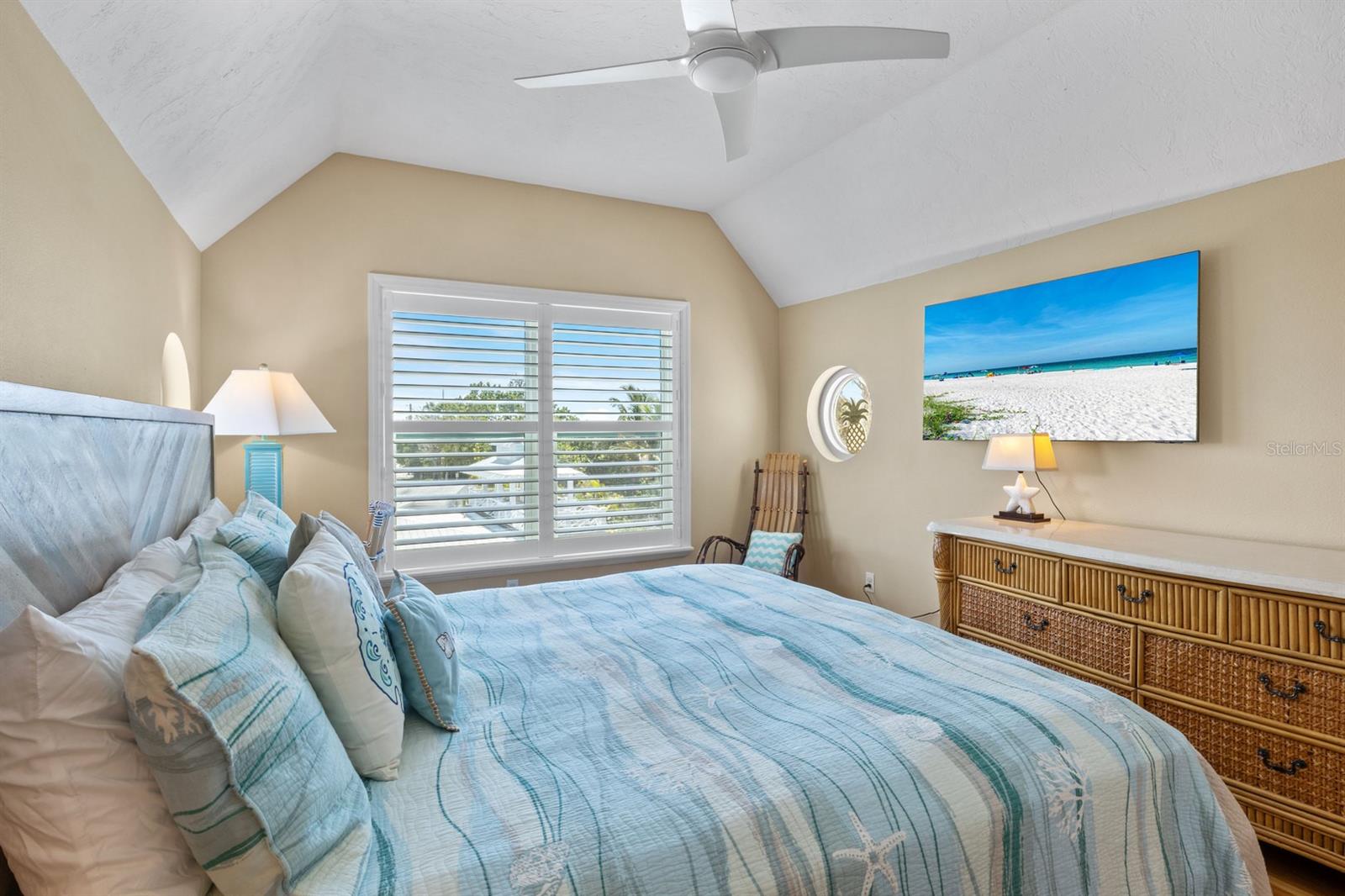 A4673613 Property Photo