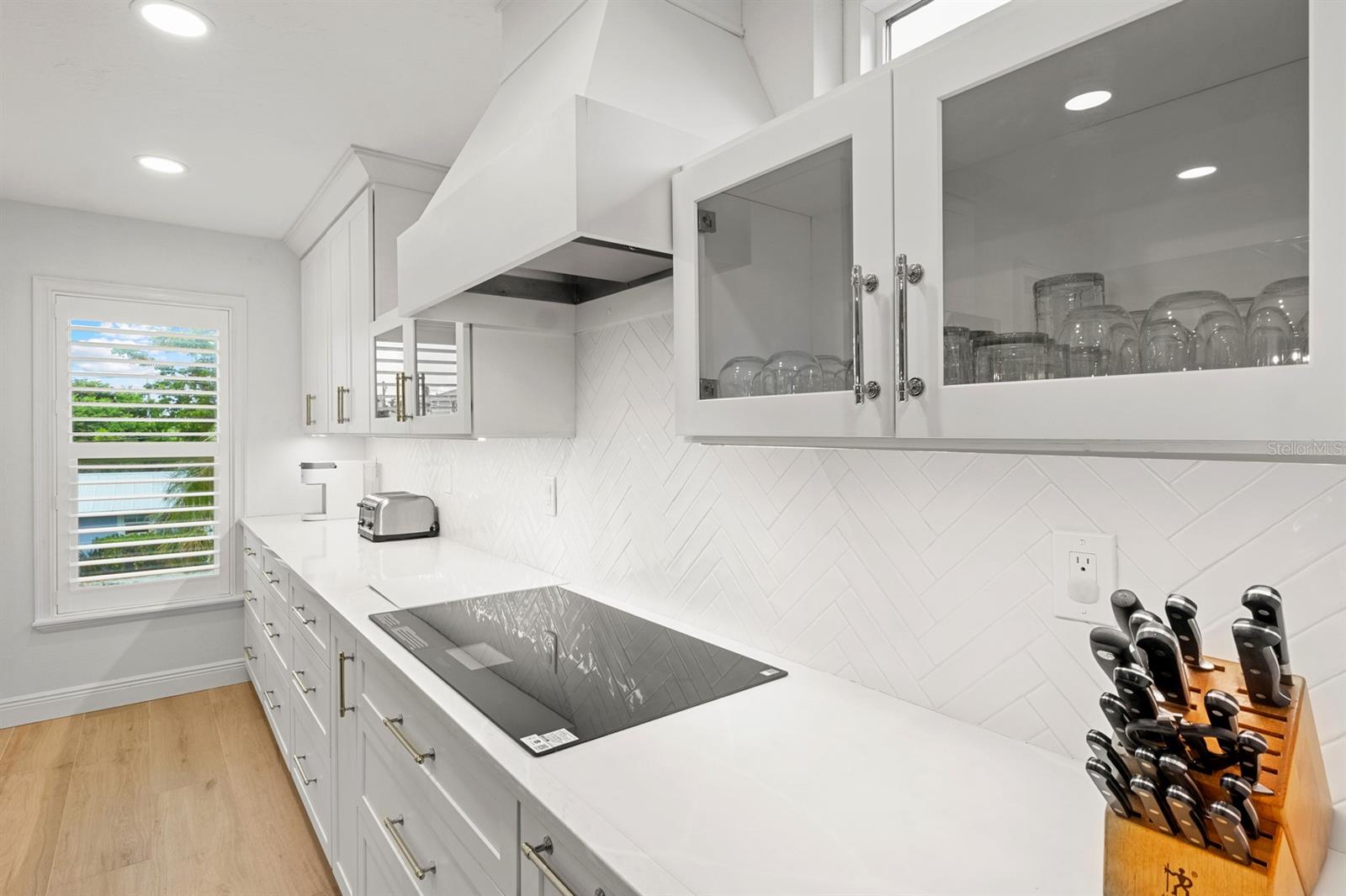 A4673613 Property Photo