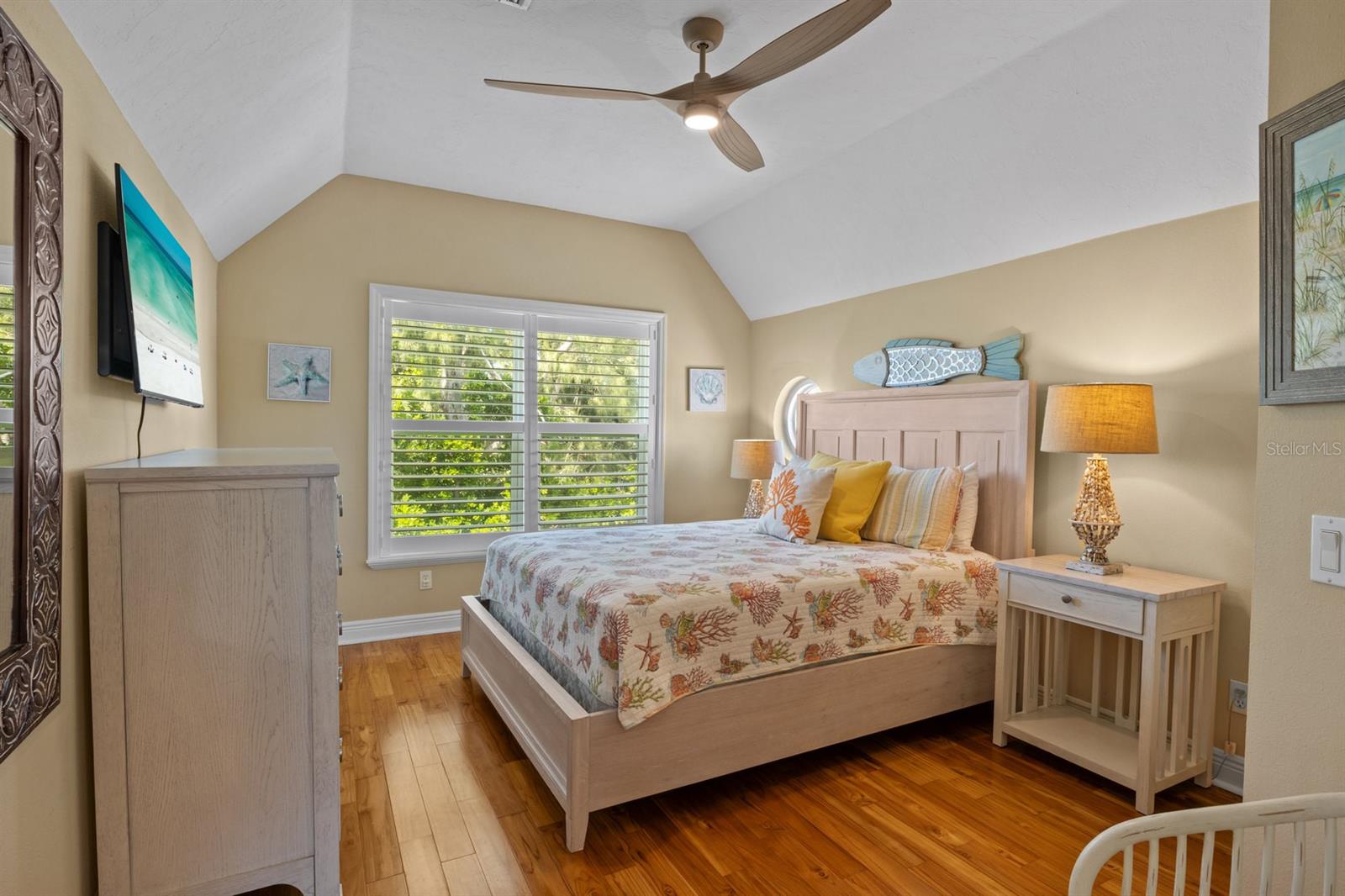 A4673613 Property Photo