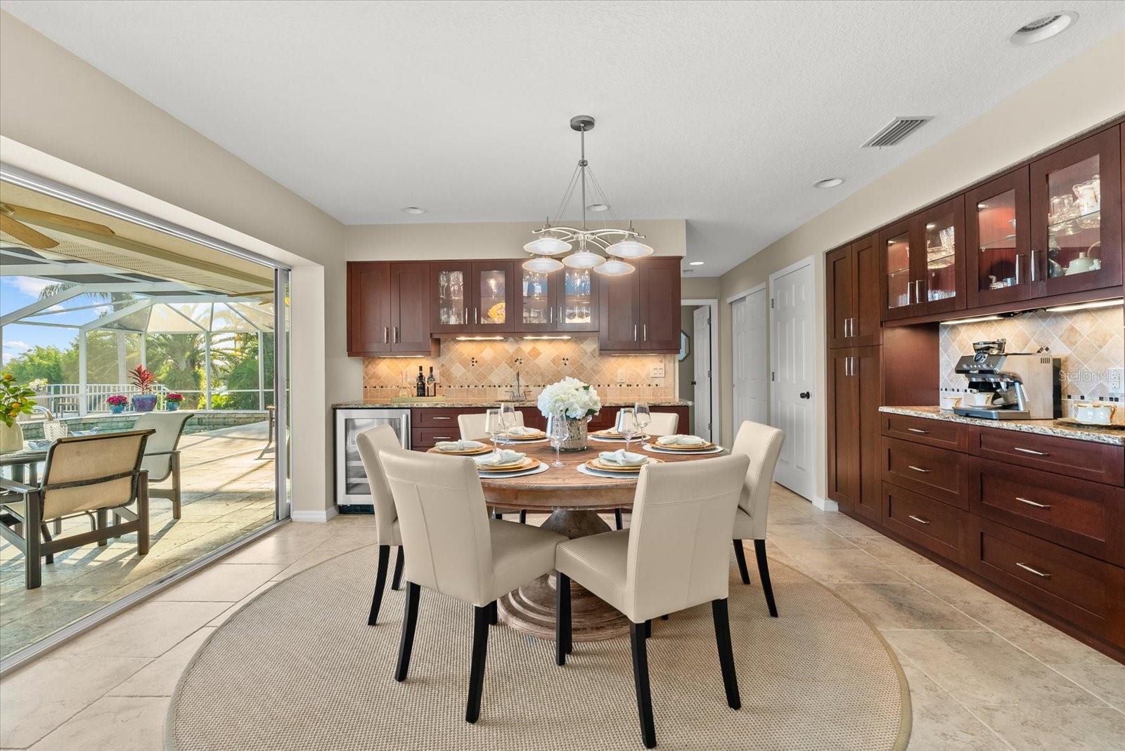 N6141722 Property Photo