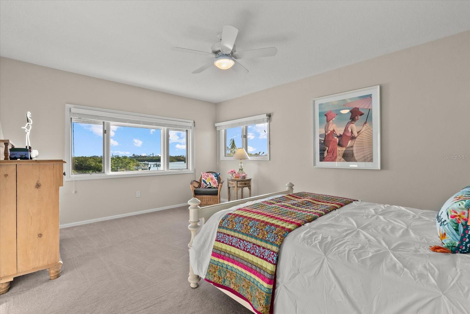 N6141722 Property Photo