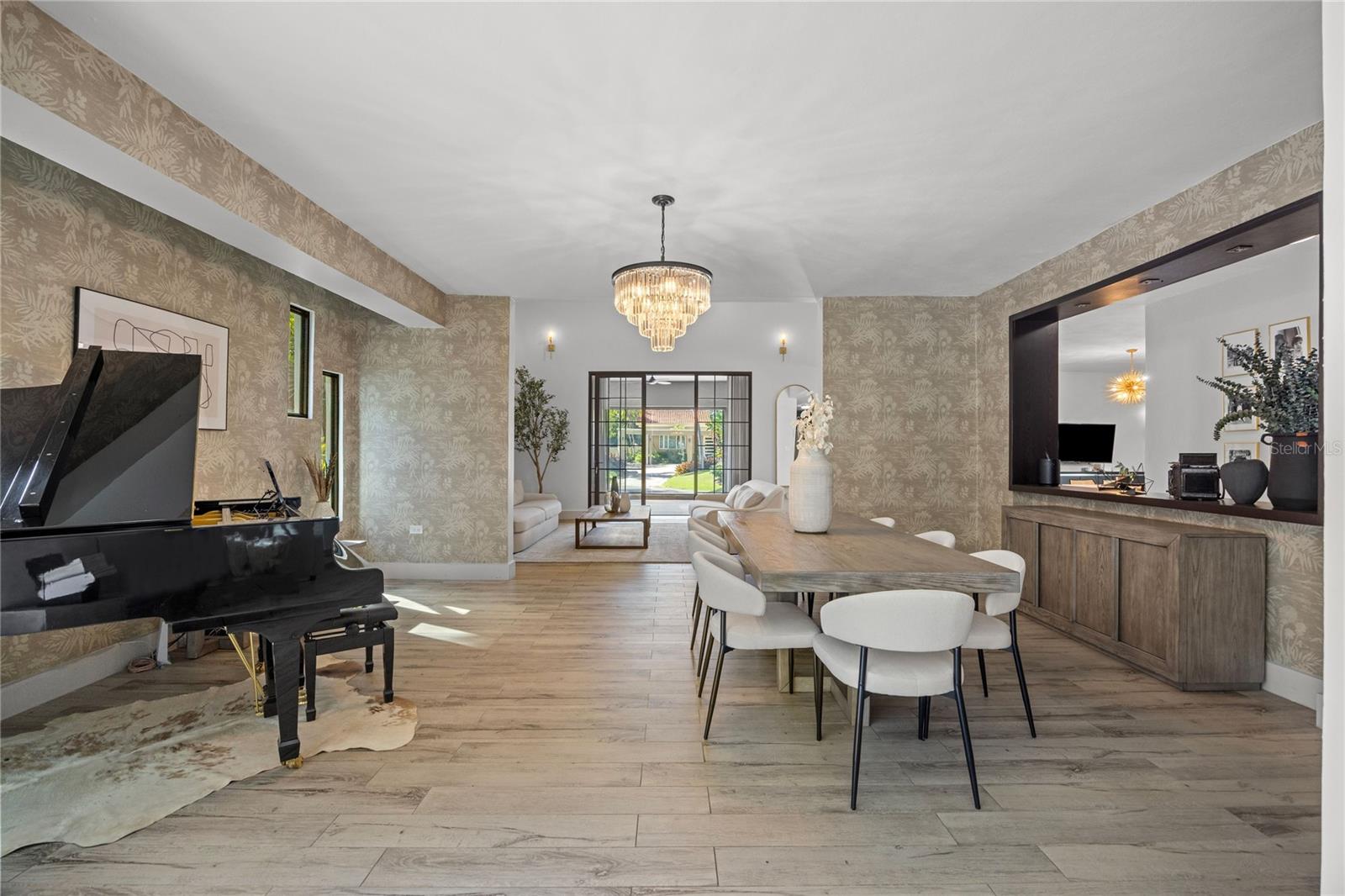 PR9117688 Property Photo