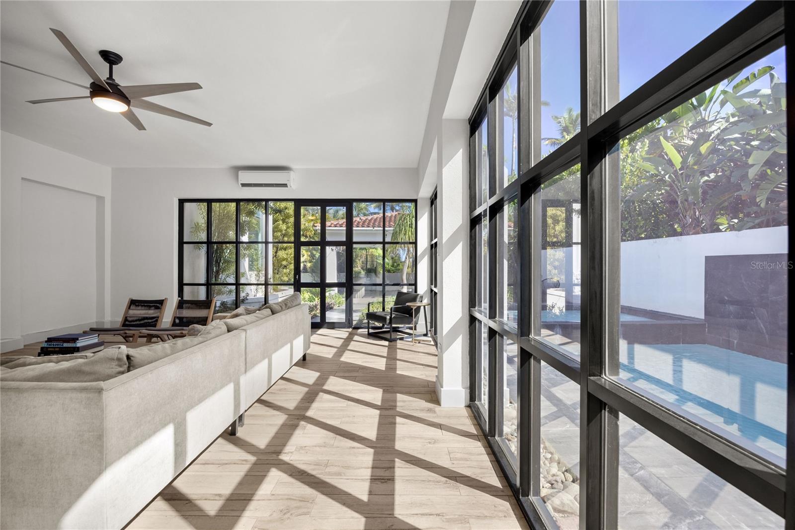 PR9117688 Property Photo