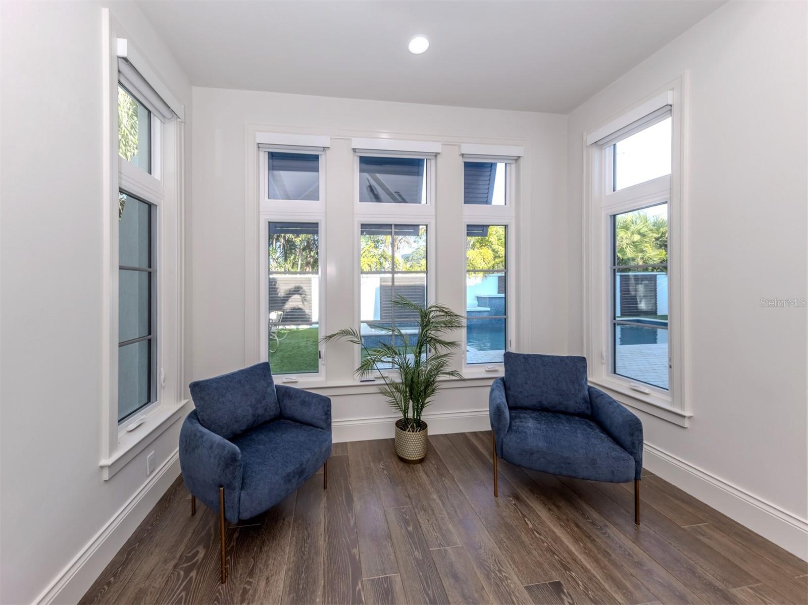 N6141724 Property Photo