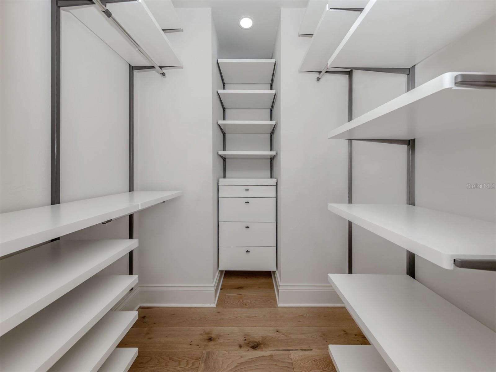 N6141724 Property Photo