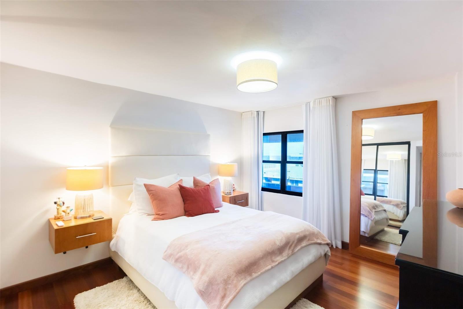 PR9117691 Property Photo