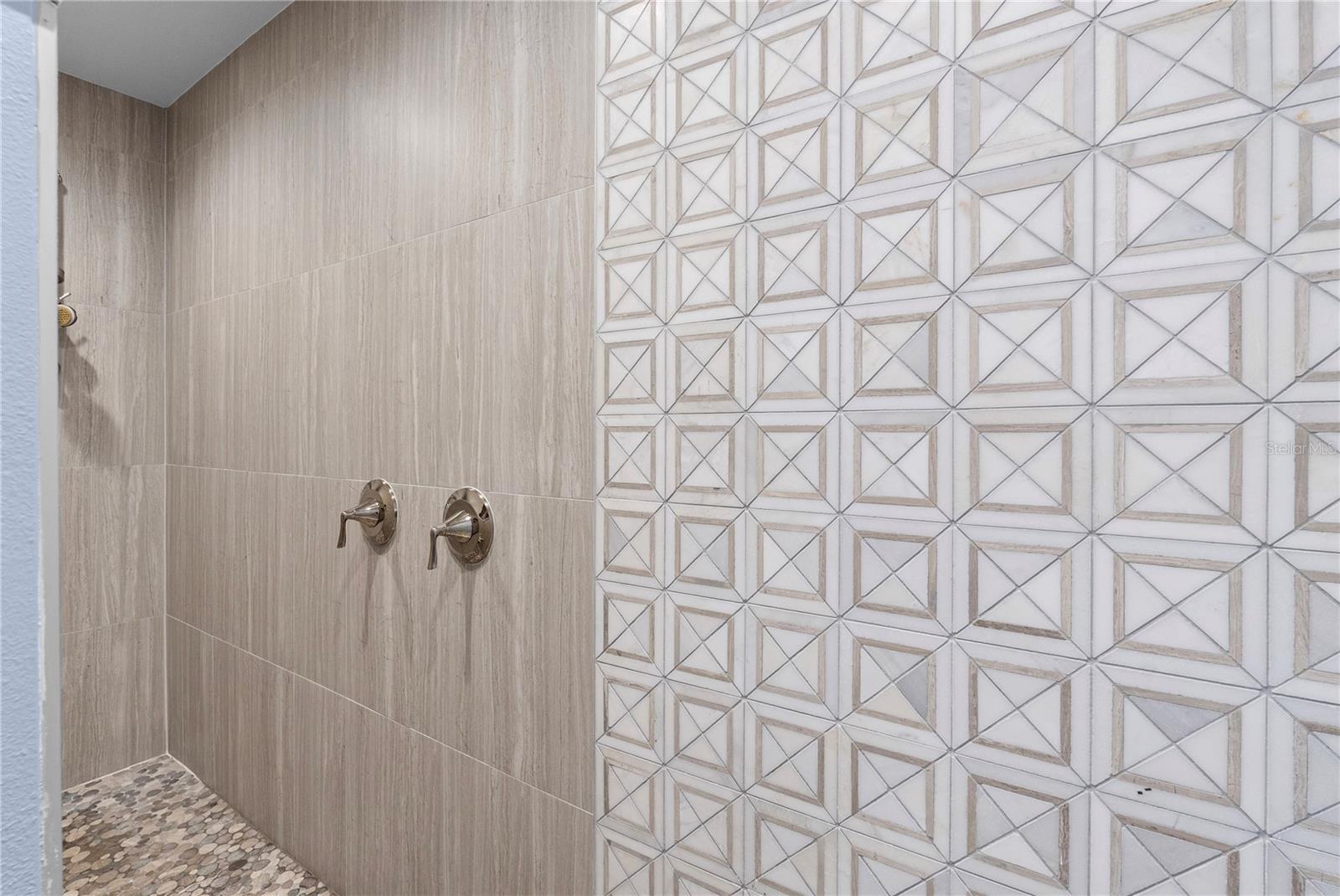 TB8452301 Property Photo