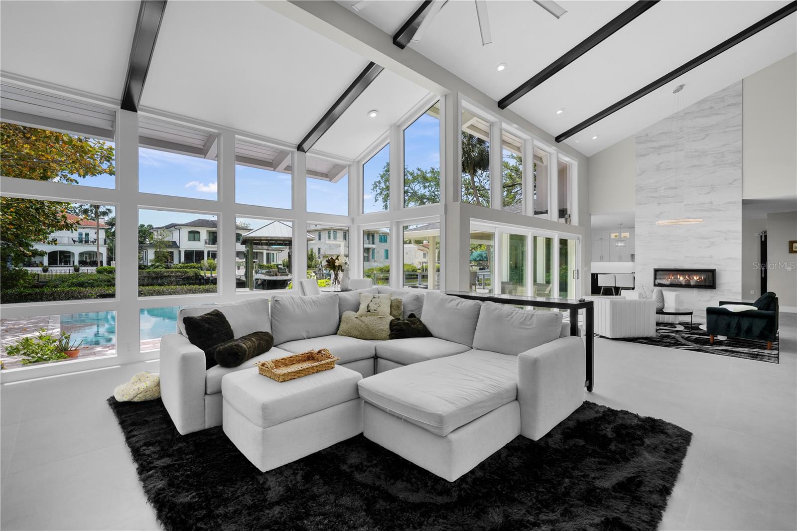 TB8452301 Property Photo