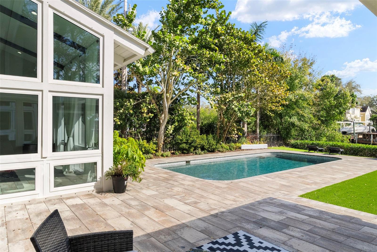 TB8452301 Property Photo