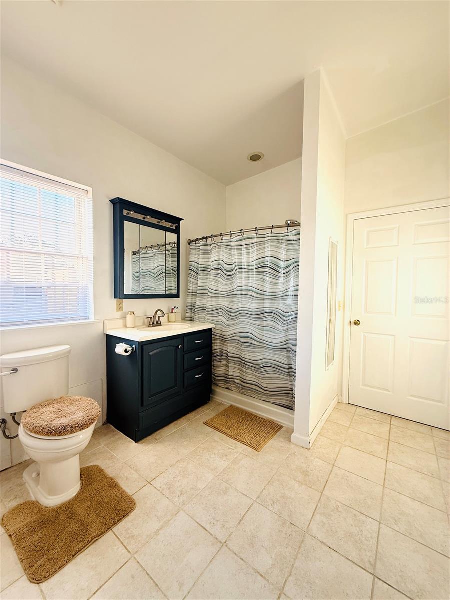 TB8452326 Property Photo