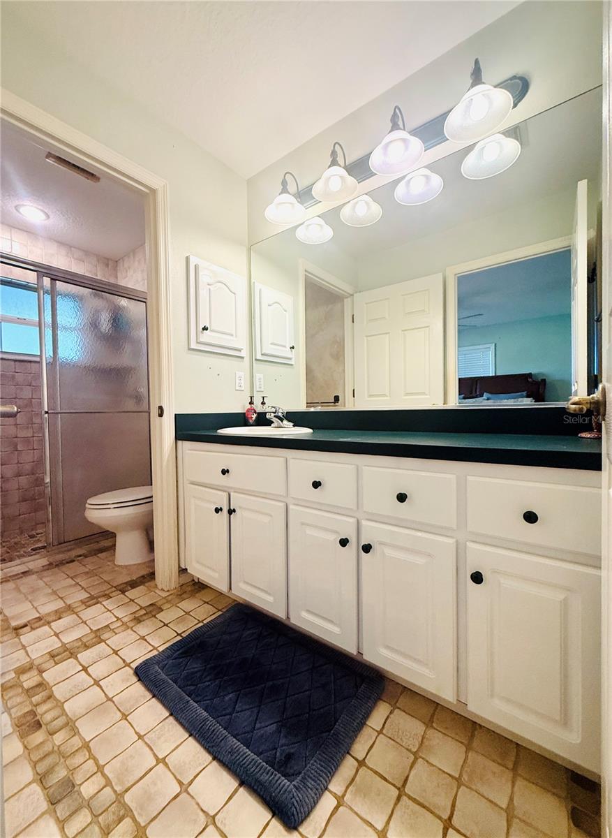 TB8452326 Property Photo